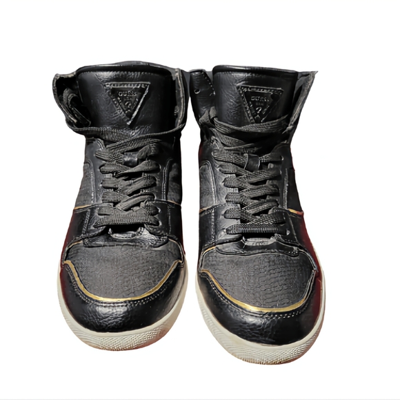 Guess Shoes - Picture 2 of 3